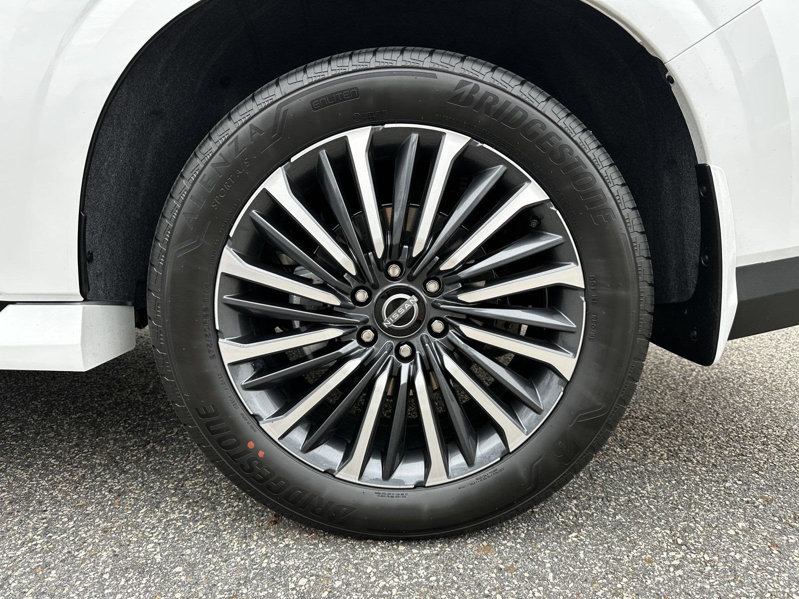 New 2026 White Nissan Platinum Reserve image 22