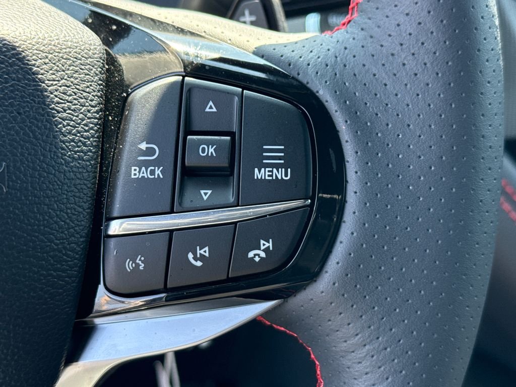 2025 Ford Explorer ST - Photo 28
