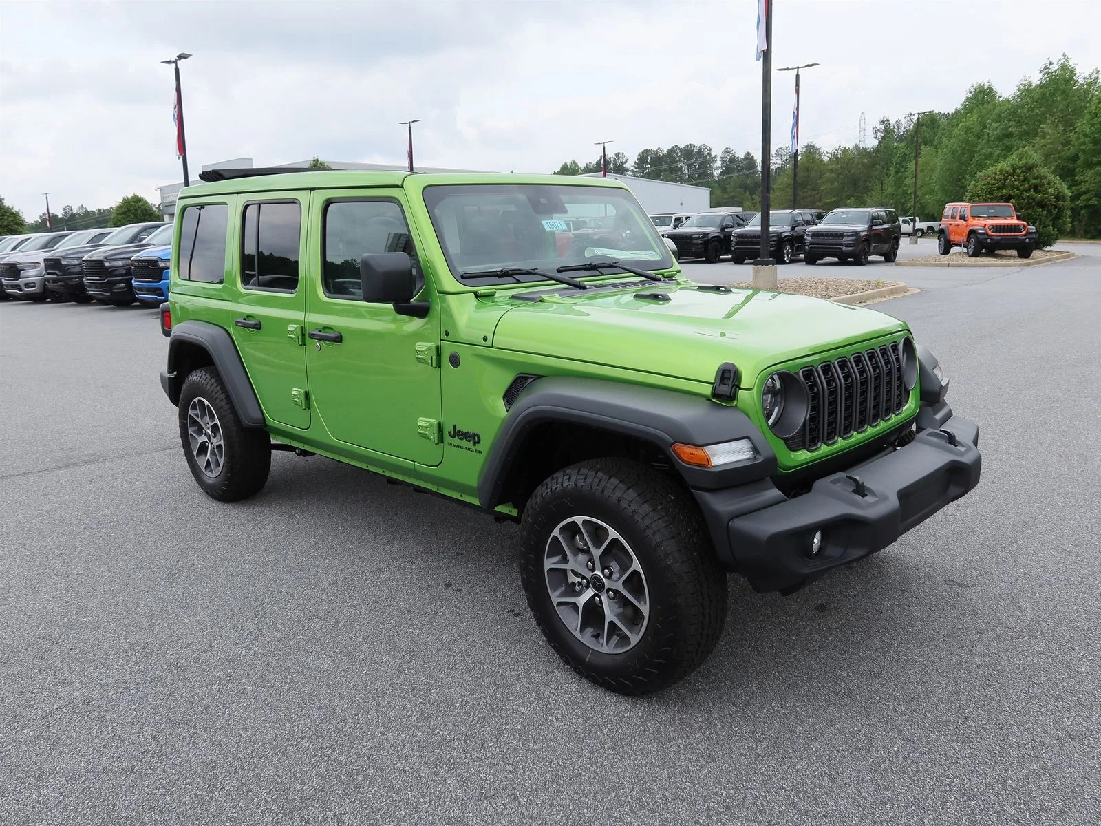 2025 Jeep Wrangler 4-Door Sport S - Photo 9
