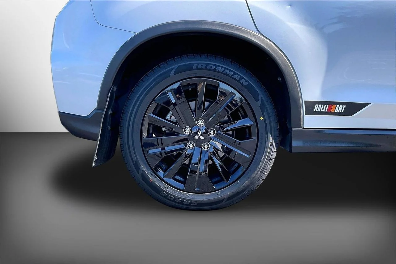 Used 2024  Mitsubishi RALLIART image 33