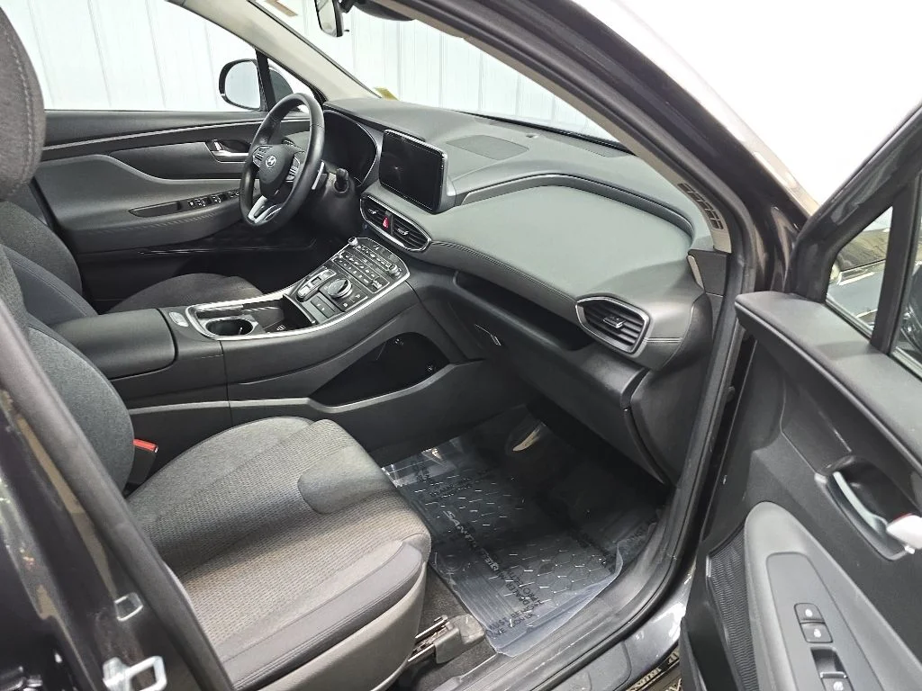 Used 2023 Gray Hyundai SEL image 15