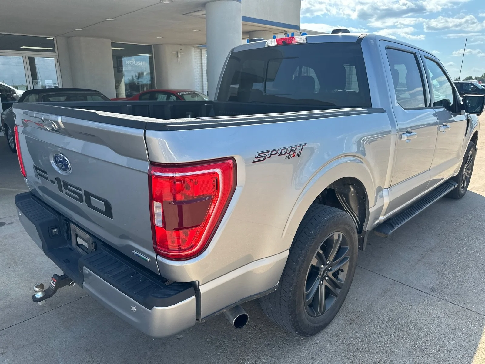 Used 2022 Iconic Silver Metallic Ford XLT image 18