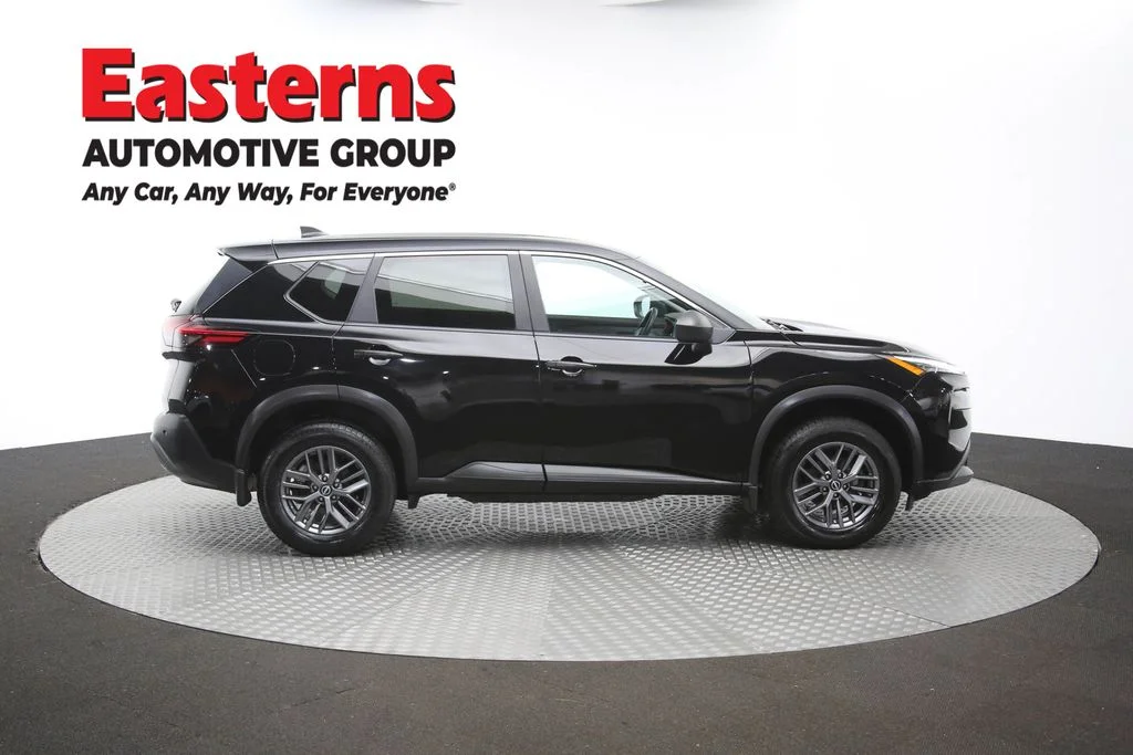 Used 2023 Black Nissan S image 45