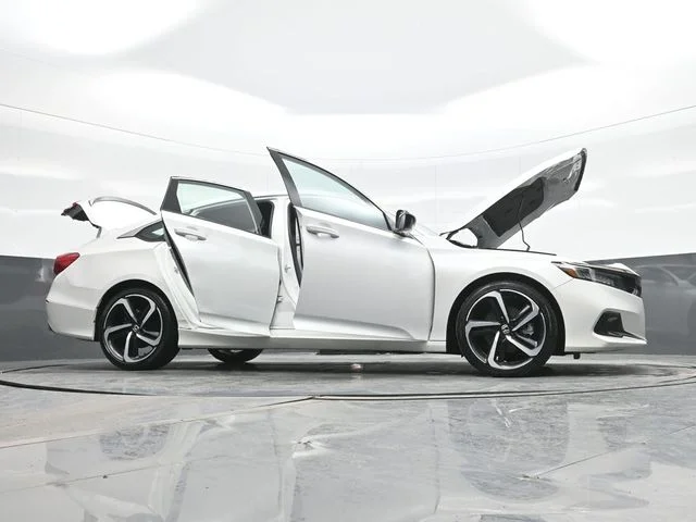 Used 2022 White Honda Sport image 31