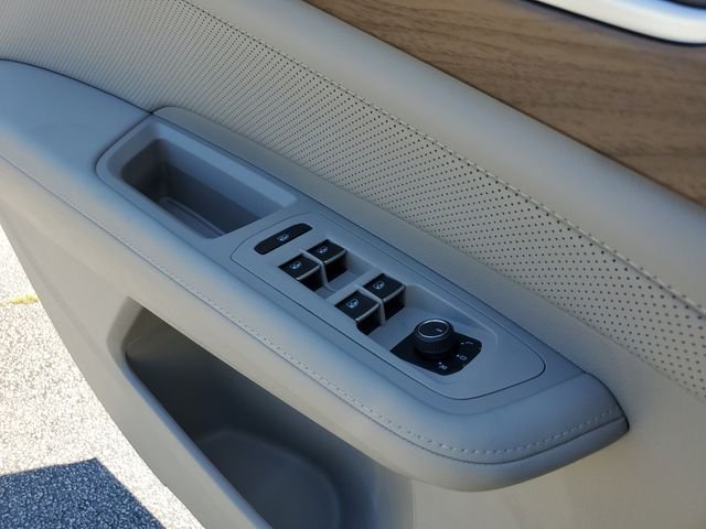New 2026 White Volkswagen SE image 30