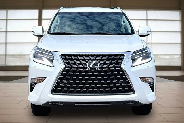 Used 2023 White Lexus 460 image 3