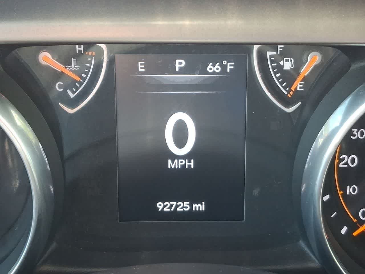 Used 2018 Bright White Clearcoat Jeep Sport S image 19