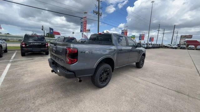 New 2026 Carbonized Gray Metallic Ford XLT image 12