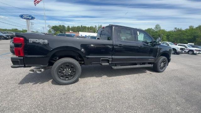 New 2026 Agate Black Metallic Ford F-350® Lariat® image 39