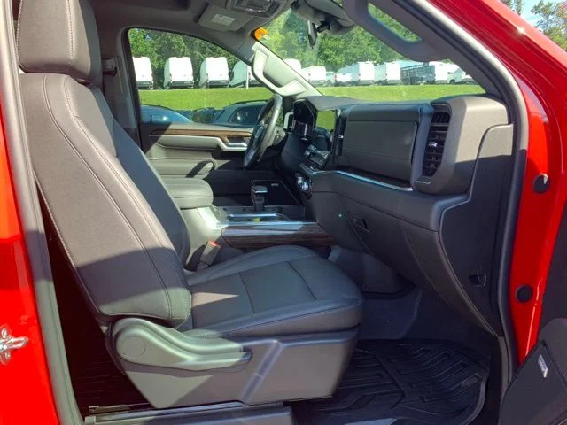 Used 2026 Red GMC Elevation image 16