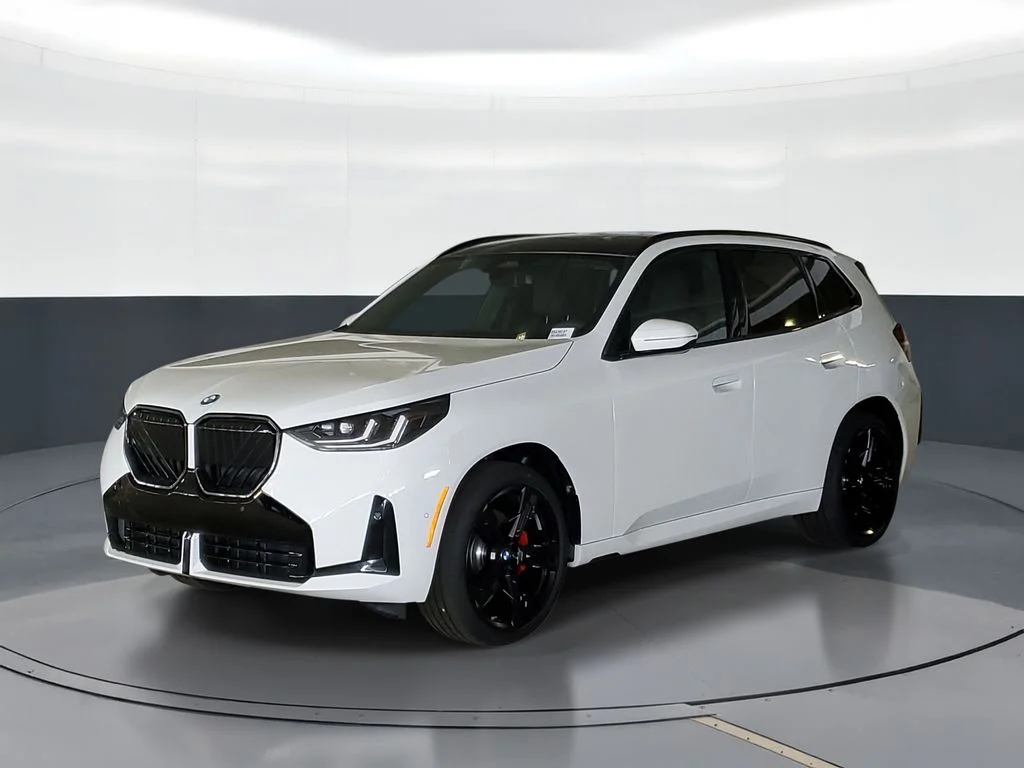 2026 BMW X3 30 XDRIVE's photo
