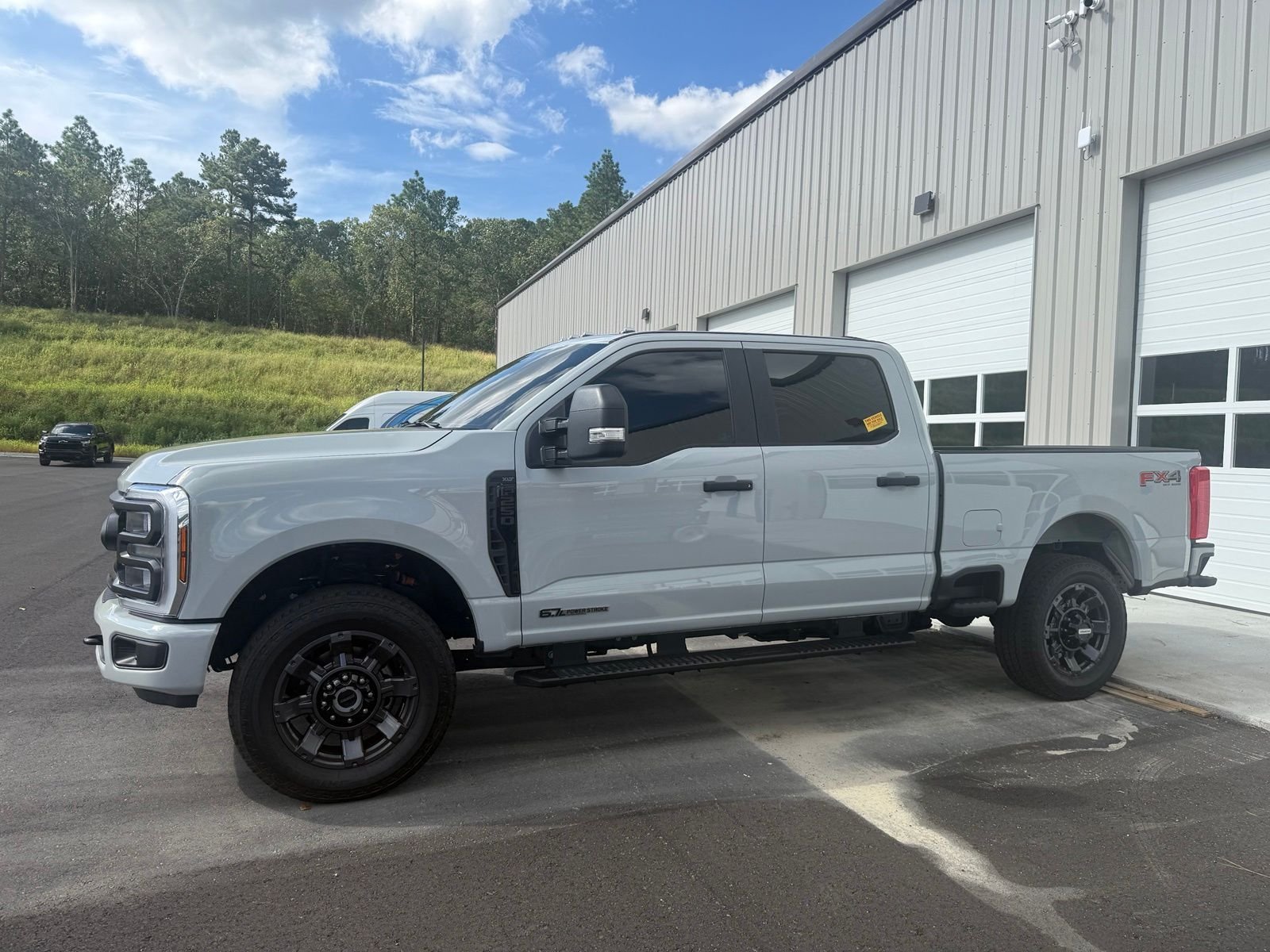 Used 2026 Avalanche Ford XL image 4