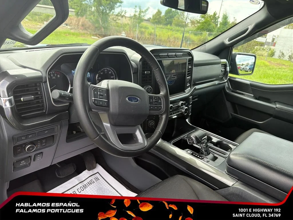 Used 2023 Black Ford XLT image 19