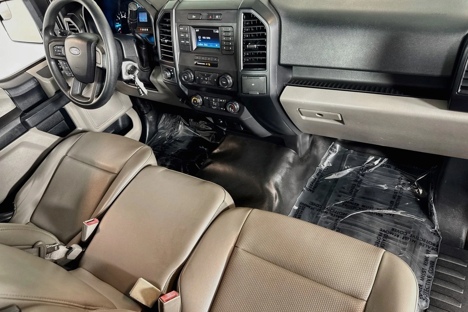 Used 2020 Oxford White Ford XL image 23