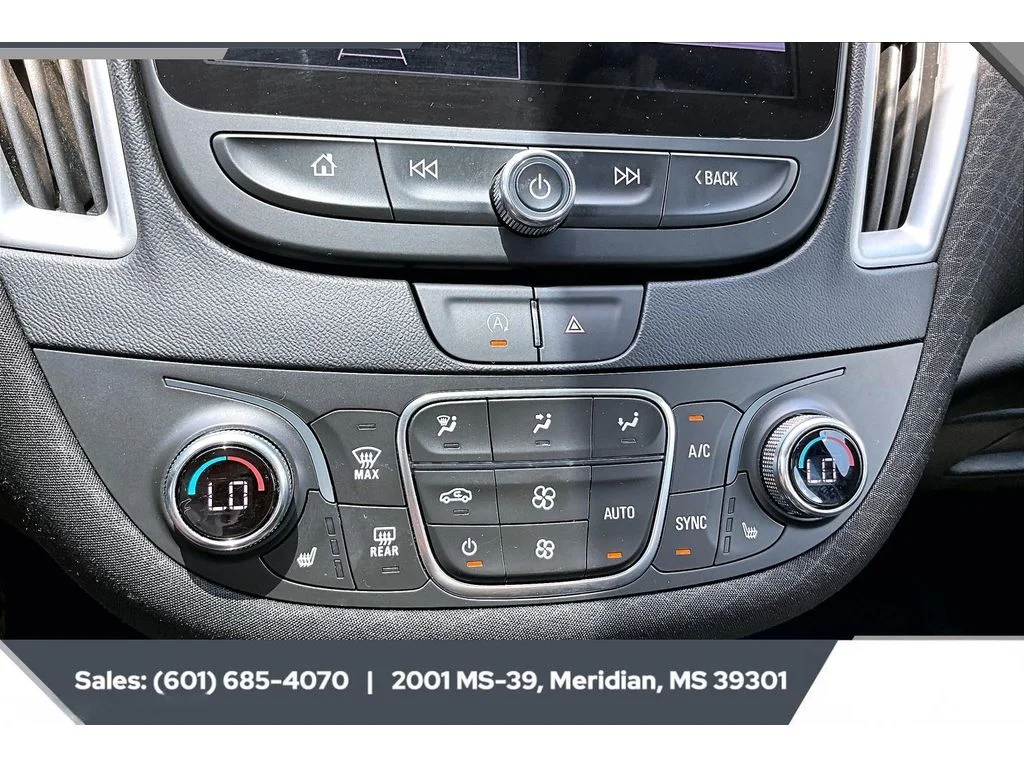 Used 2023 Sterling Gray Metallic Chevrolet LT image 22