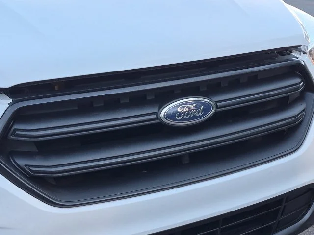 Used 2017 White Ford S image 24