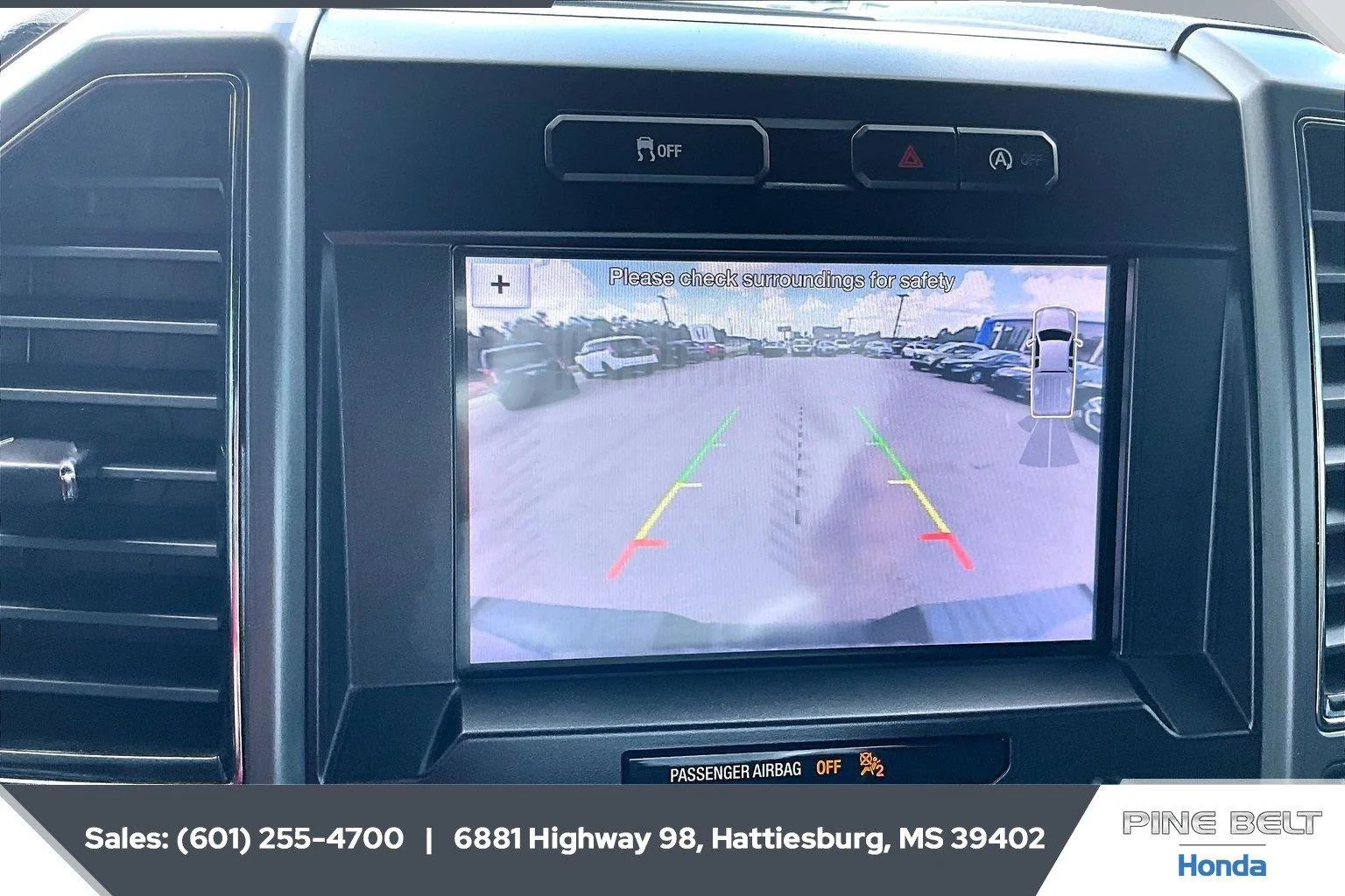 Used 2019 Velocity Blue Ford XLT image 15