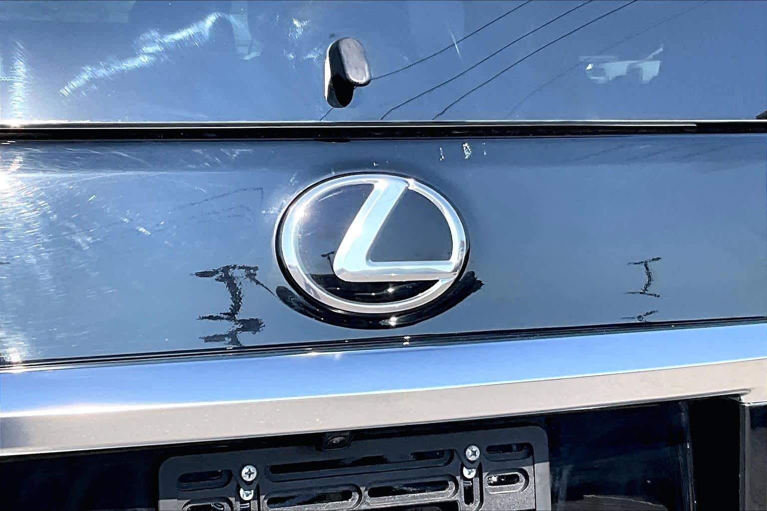Used 2022 Black Onyx Lexus Premium image 10