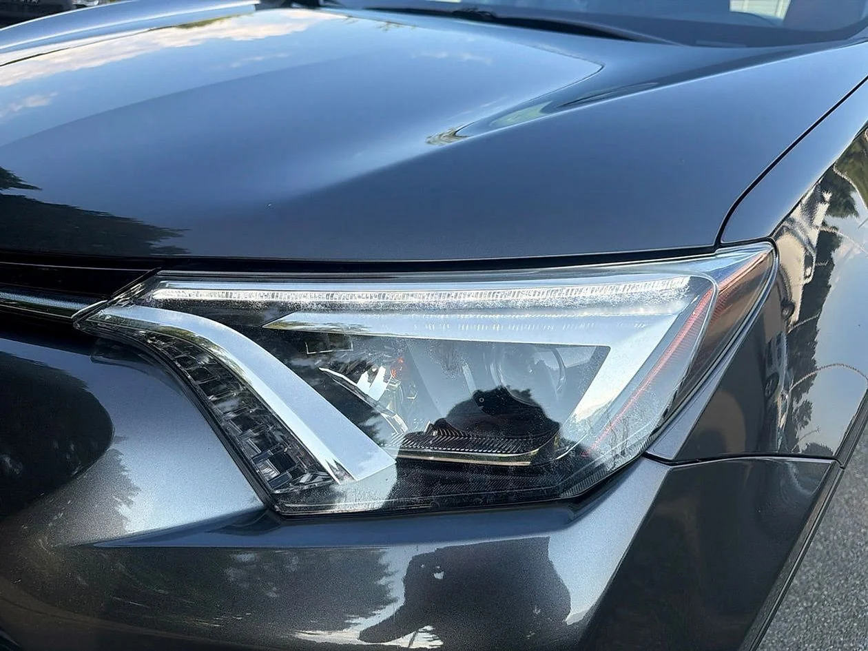 Used 2016 Gray Toyota Limited image 9