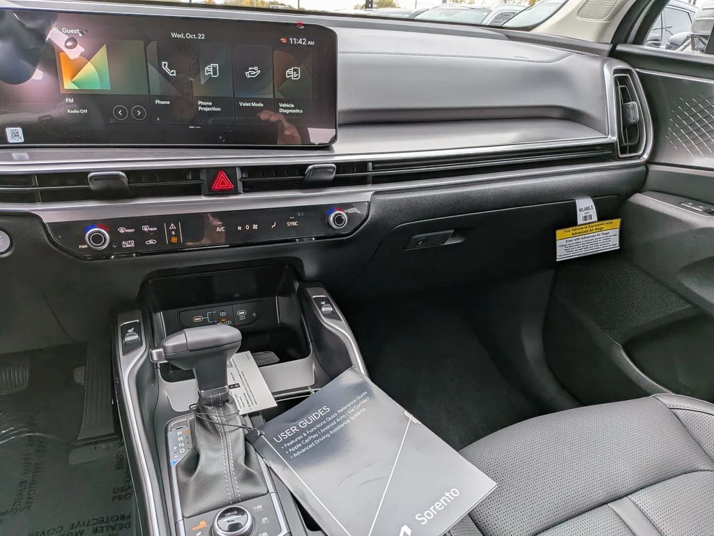 2026 Kia Sorento S - Photo 10