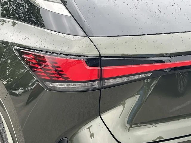 New 2026 Nori Green Pearl Lexus LUXURY image 10