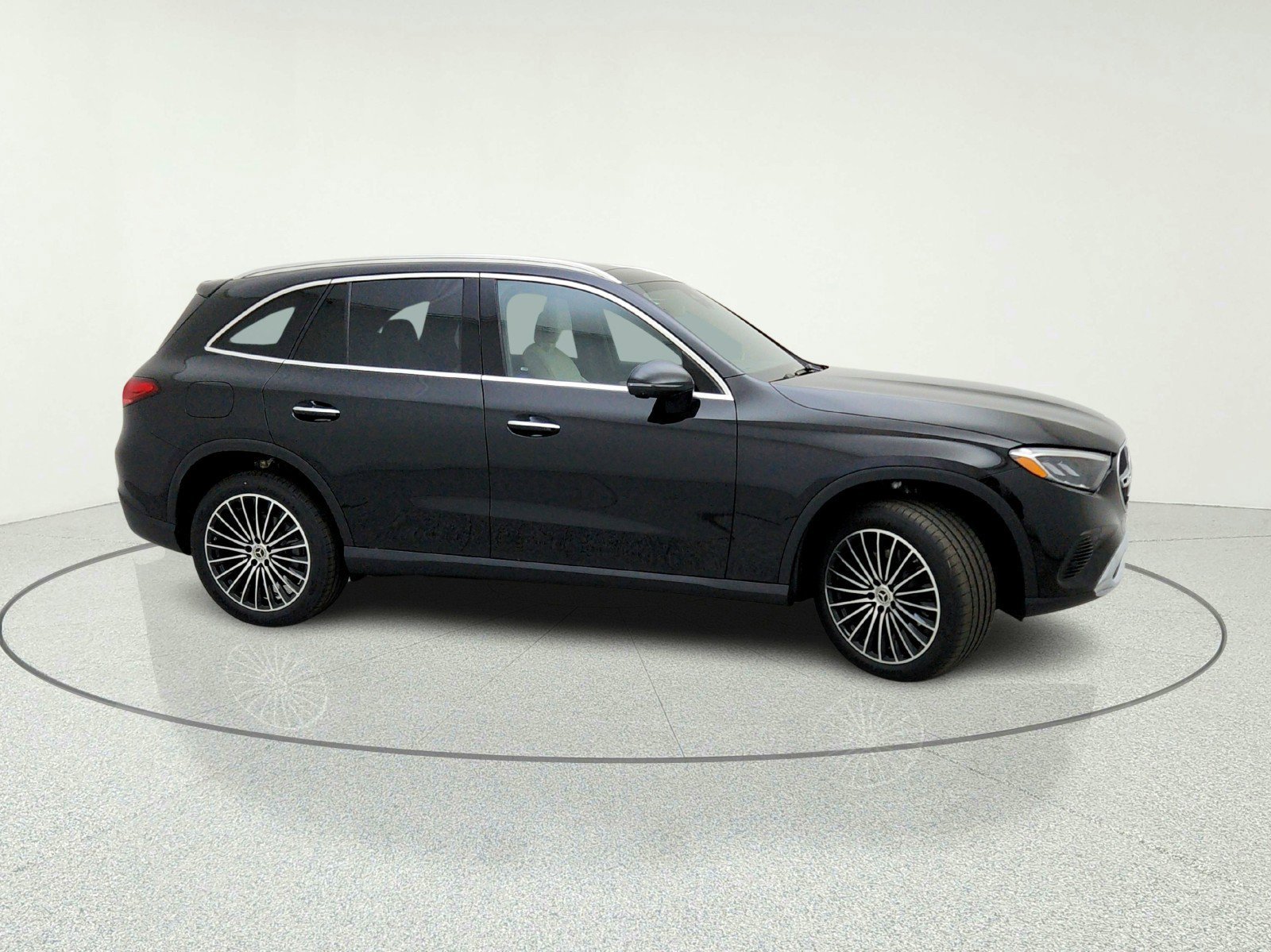 New 2026 Obsidian Black Metallic Mercedes-Benz GLC 300 SUV image 21