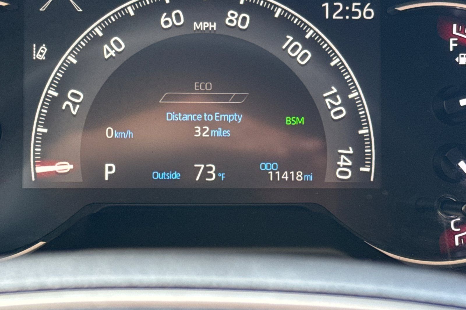 Used 2023 Gray Toyota XLE Premium image 3