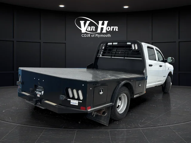 Used 2022 Bright White Clearcoat Ram Tradesman image 7