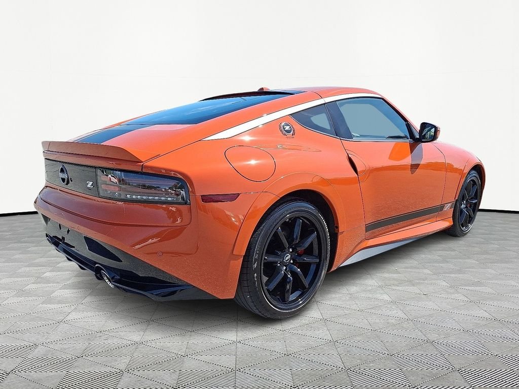 Used 2024 Orange Nissan Performance image 7