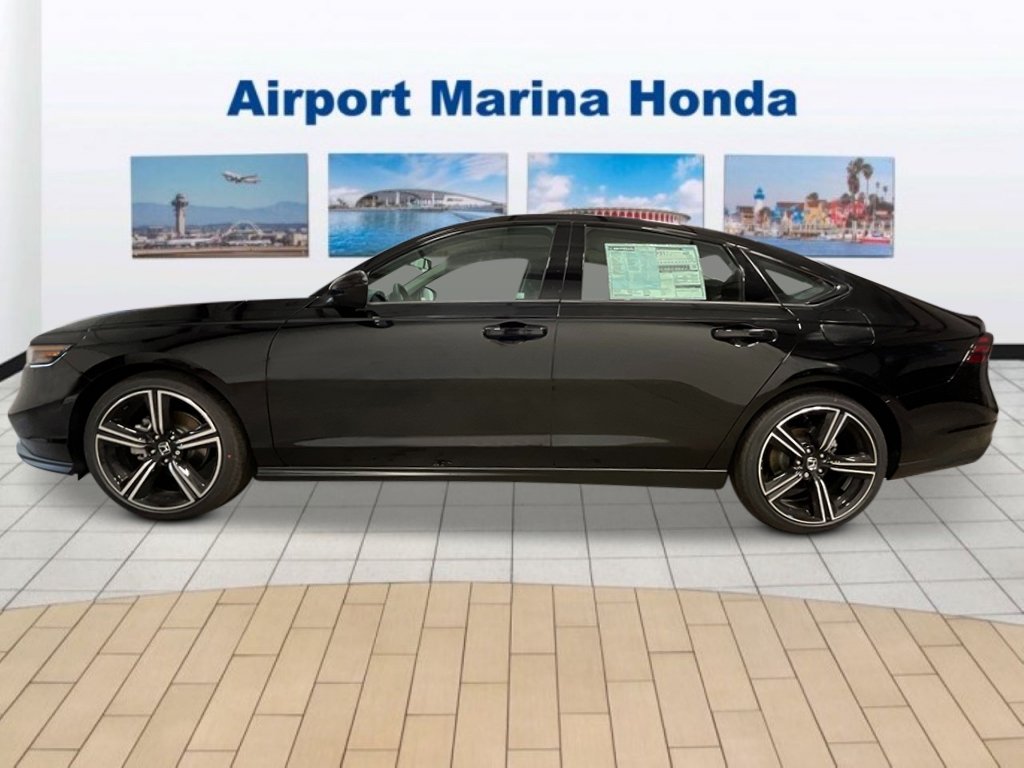 New 2026 Crystal Black Pearl Honda SE image 2