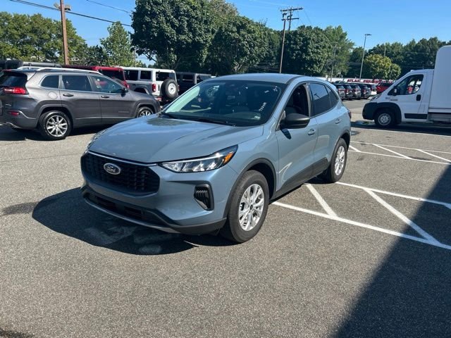 Used 2025 Blue Ford Active image 3