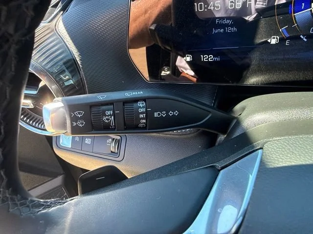 2025 Chevrolet Equinox LT - Photo 26