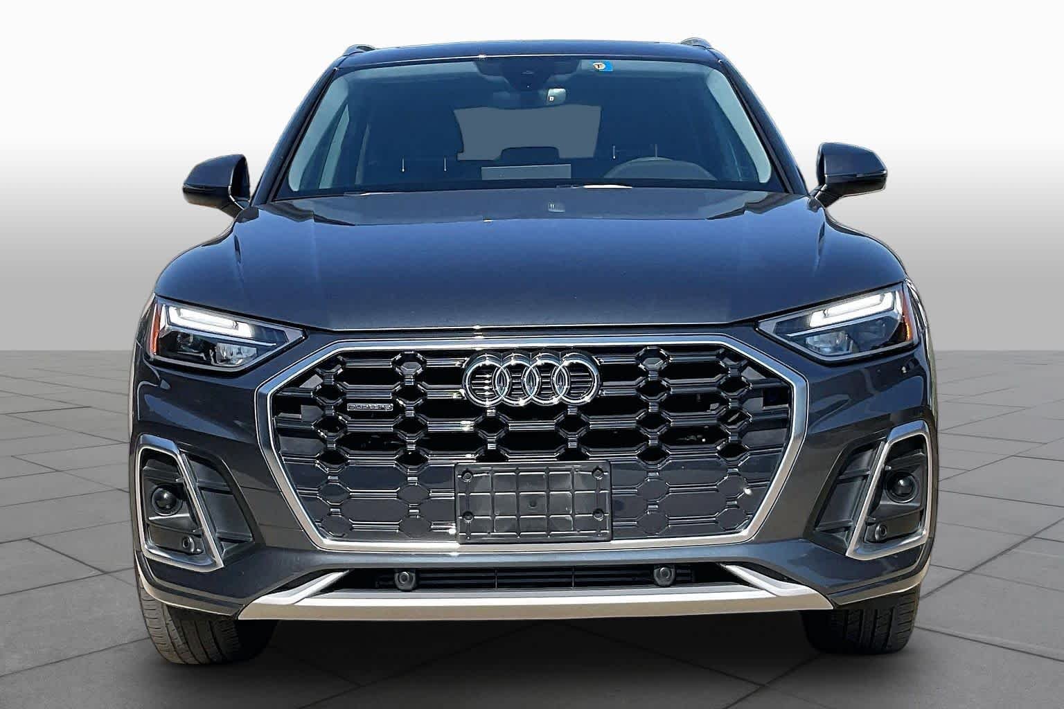 Used 2024 Daytona Gray Pearl Effect Audi S line Premium image 4