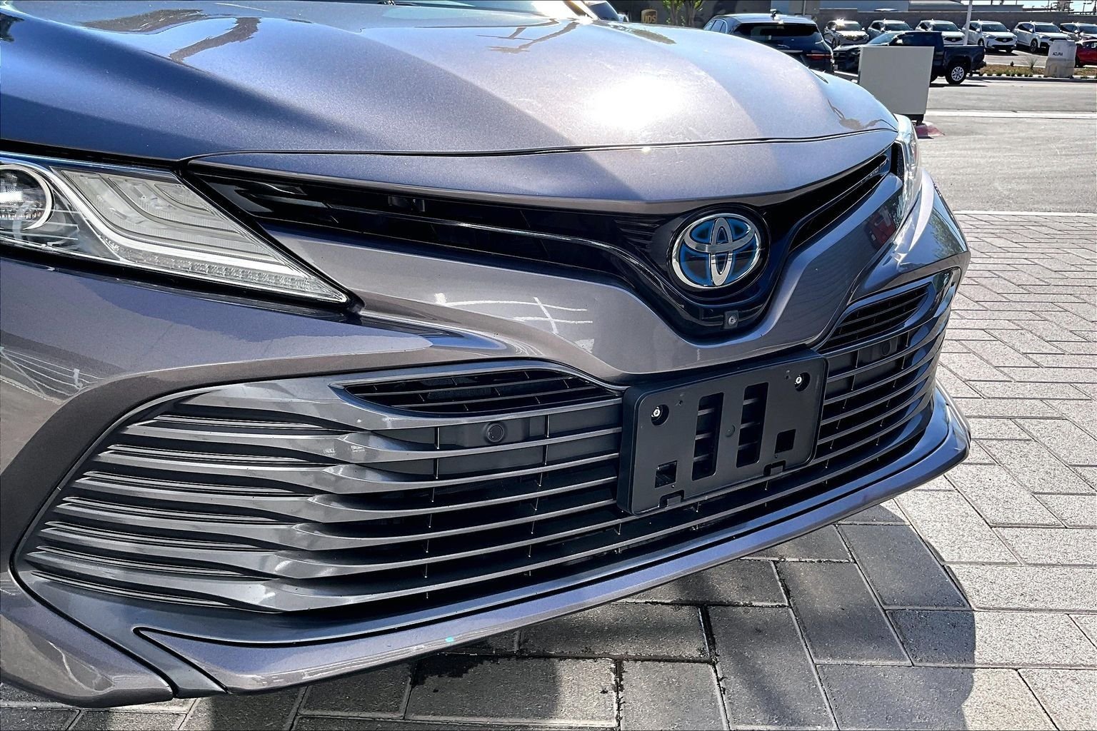 Used 2019 Gray Toyota XLE image 29