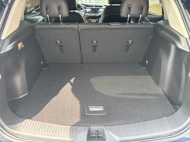 Used 2023 Blue Buick Preferred image 17