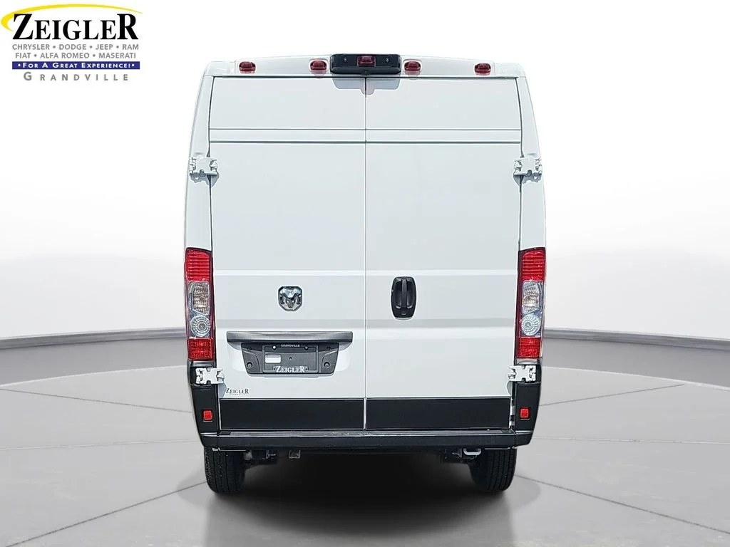 Used 2023 White Ram High Roof image 6