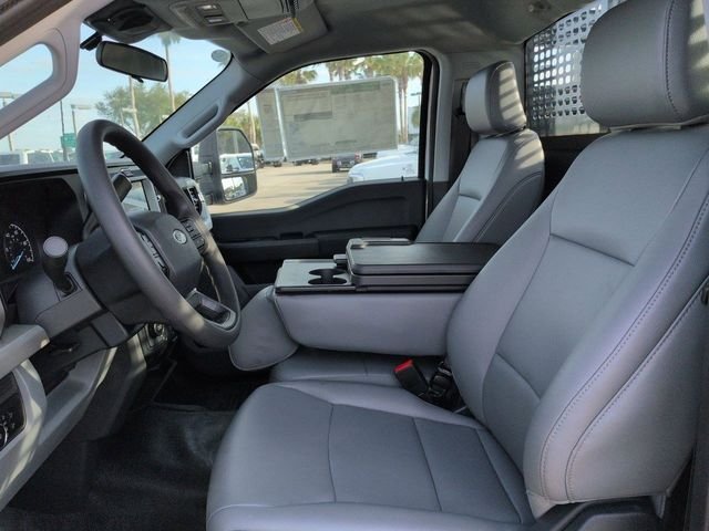 2025 Ford F-450 Super Duty Chassis Cab XL - Photo 13
