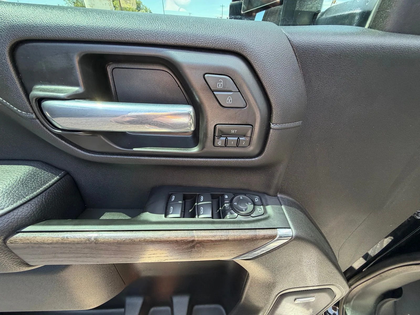 Used 2023 Black GMC Denali image 14