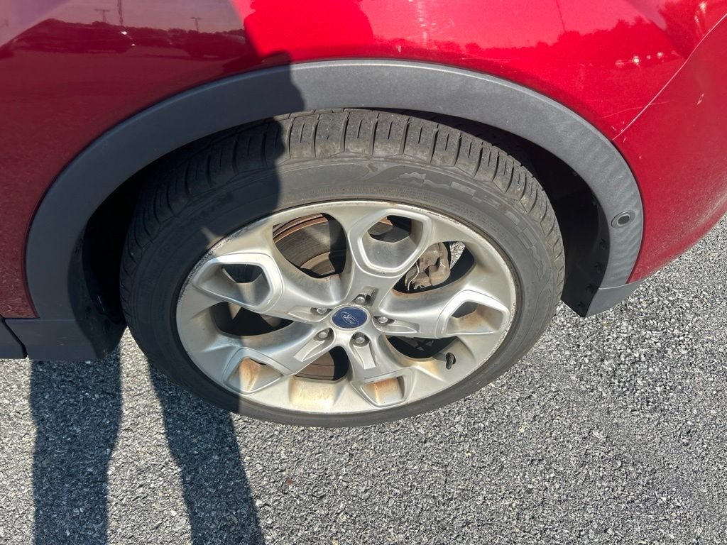 Used 2016 Red Ford Titanium image 10