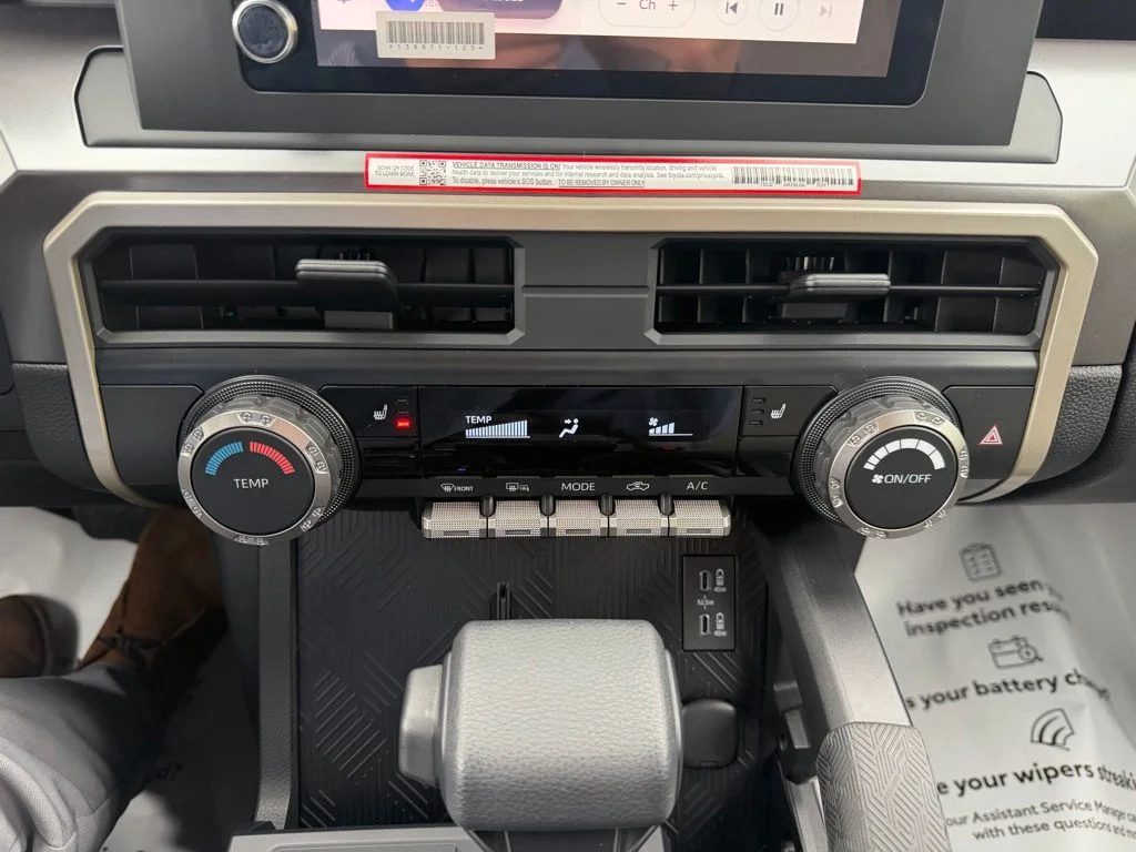 2026 Toyota Tacoma SR5 - Photo 18