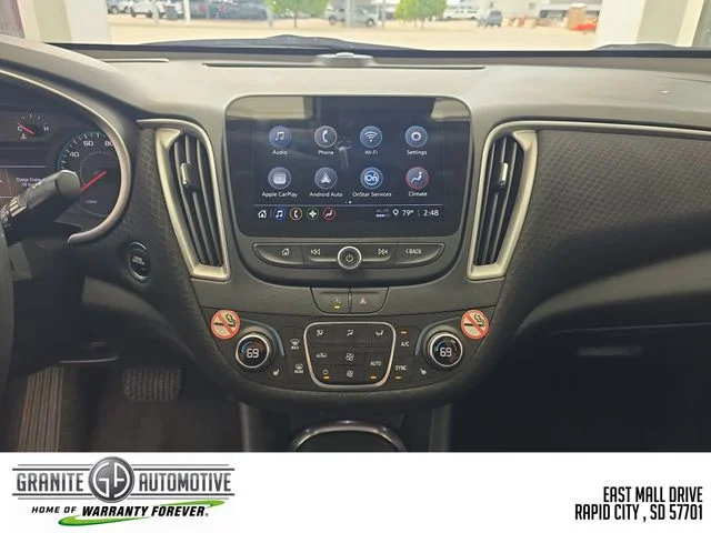 Used 2025 Gray Chevrolet LT image 17