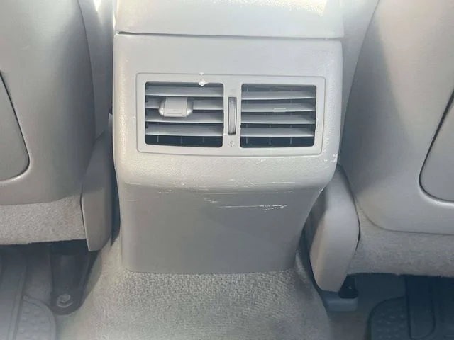 Used 2010 Blue Toyota Base image 17