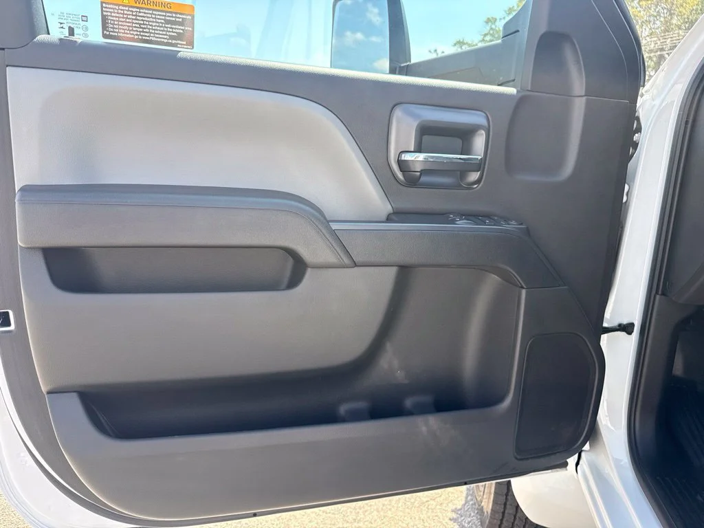 Used 2024 Summit White Chevrolet Work Truck image 17