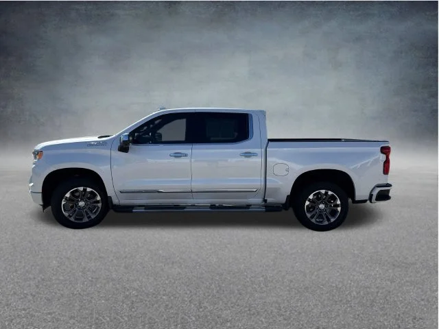 Used 2024 Beige Chevrolet High Country image 9