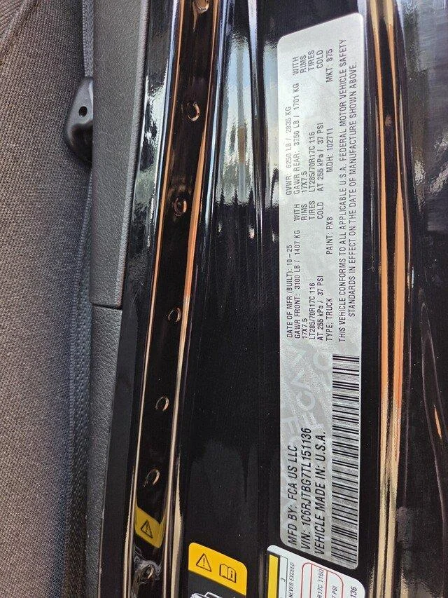 Used 2026 Black Clearcoat Jeep Rubicon image 31