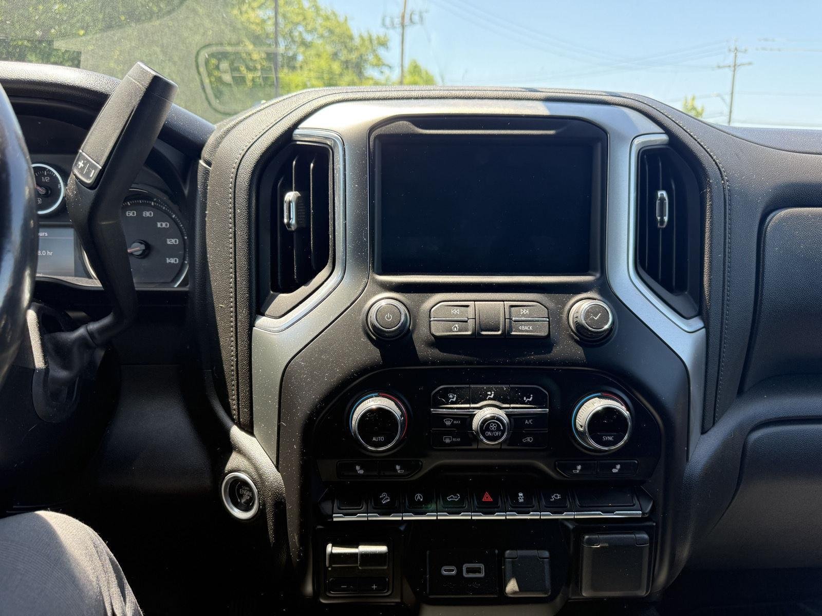 Used 2021 Summit White Chevrolet RST image 5