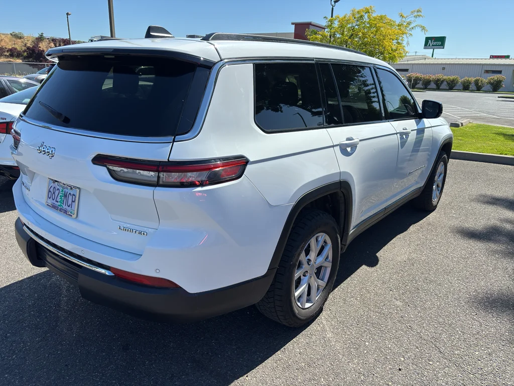 2022 Jeep Grand Cherokee L Limited - Photo 5