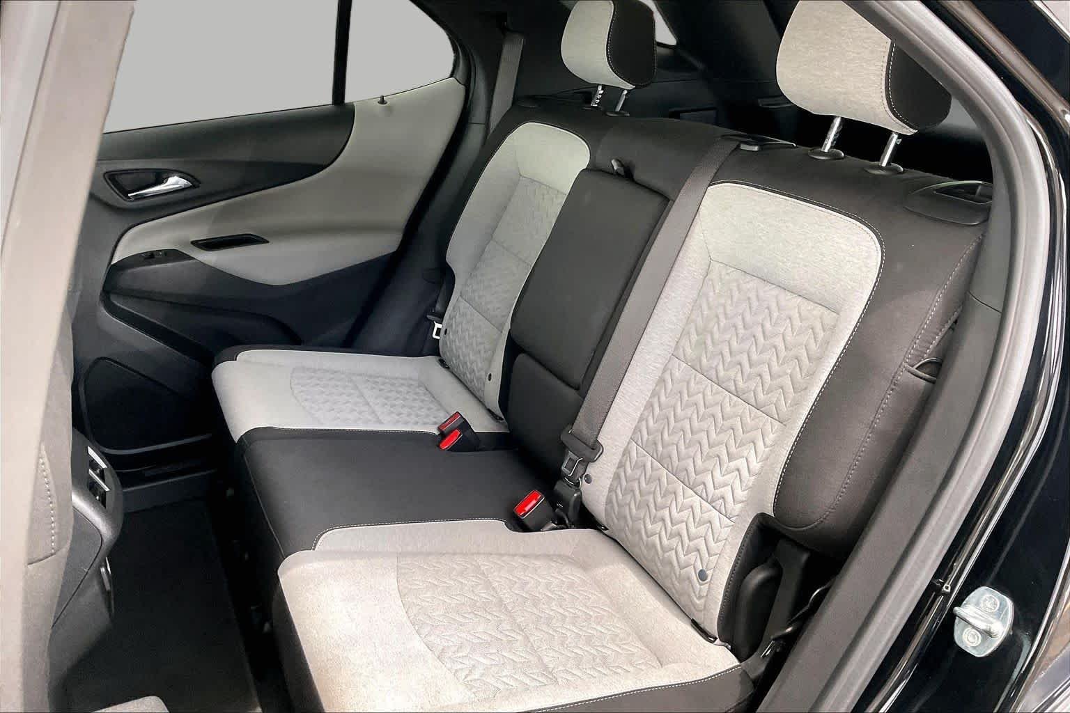 Used 2022 Mosaic Black Metallic Chevrolet LT image 21