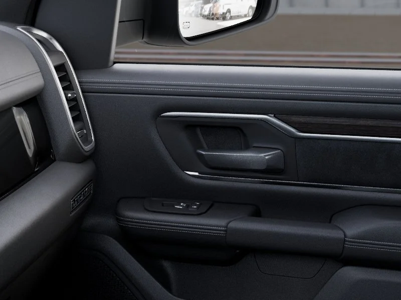 New 2026 Granite Crystal Metallic Clear-Coat Exterior Paint RAM Laramie image 25