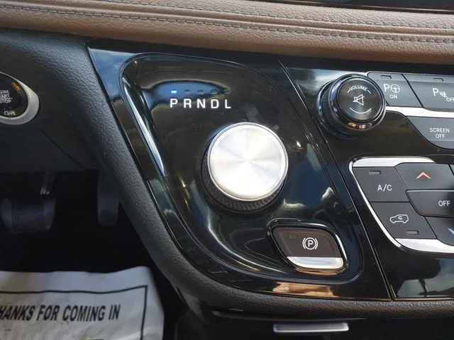 Used 2017 Blue Pearl Chrysler Limited image 18